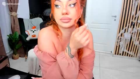 Kallisy online show from November 2025 09:59:02 PM