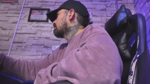 Snapshot of fisherrman666 chatting on November 2025 12:10:02 AM fisherrman666 online show from November 2025 12:10:02 AM