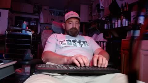 Snapshot of fishyfishy6460 chatting on October 2025 04:18:02 AM fishyfishy6460 online show from October 2025 04:18:02 AM