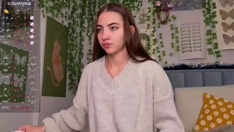 Snapshot of fit_girlfriend chatting on December 2025 04:06:02 AM Ashle online show from December 2025 04:06:02 AM