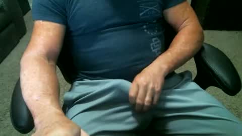 fitguy40 online show from September 2025 03:39:02 AM