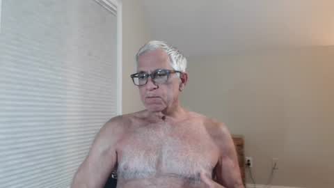 Snapshot of fitman999 chatting on June 2026 12:57:01 AM Jon online show from June 2026 12:57:01 AM