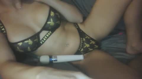 fitsexycouple28 online show from December 2024 07:04:02 AM