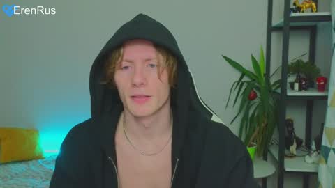 Snapshot of fixsicki chatting on January 2025 03:02:01 AM Eren.  online show from January 2025 03:02:01 AM