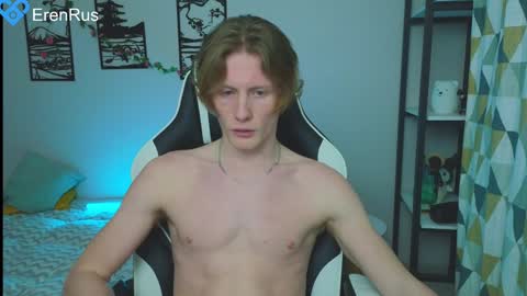 Snapshot of fixsicki chatting on February 2025 08:19:01 PM Eren.  online show from February 2025 08:19:01 PM