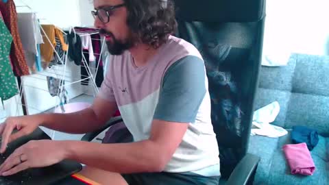 Snapshot of fizz6572 chatting on February 2025 08:42:01 AM fizz6572 online show from February 2025 08:42:01 AM