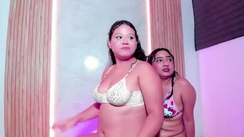 Snapshot of fkndream18 chatting on December 2025 02:49:01 AM Sophia Antonella Ryan online show from December 2025 02:49:01 AM