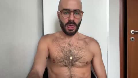 Snapshot of fla85 chatting on December 2024 10:38:02 AM Fla is short for Flavio online show from December 2024 10:38:02 AM