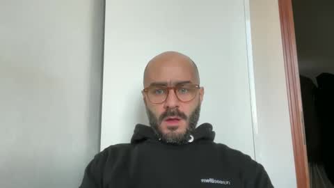 Snapshot of fla85 chatting on December 2024 12:49:02 PM Fla is short for Flavio online show from December 2024 12:49:02 PM