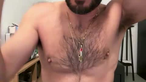 Snapshot of fla85 chatting on November 2025 08:01:01 PM Fla is short for Flavio online show from November 2025 08:01:01 PM