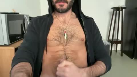 Snapshot of fla85 chatting on December 2025 12:09:01 PM Fla is short for Flavio online show from December 2025 12:09:01 PM