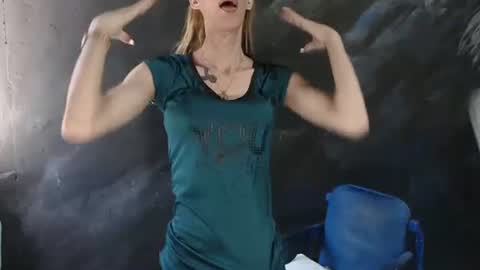 flats23cm online show from September 2025 04:51:02 PM