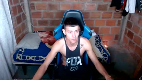  FLACO  online show from January 2025 04:33:02 AM