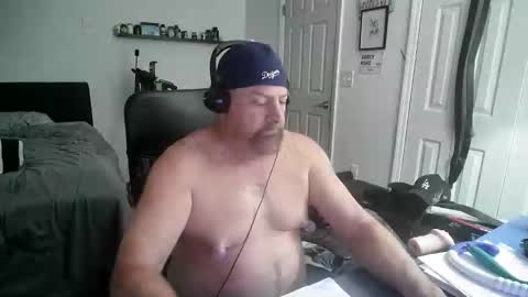 Snapshot of flaguy3233 chatting on November 2025 09:52:02 AM Florida guy online show from November 2025 09:52:02 AM