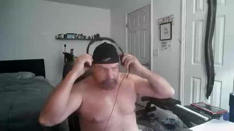 Snapshot of flaguy3233 chatting on November 2025 04:12:02 AM Florida guy online show from November 2025 04:12:02 AM