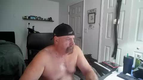 Snapshot of flaguy3233 chatting on November 2025 11:40:01 PM Florida guy online show from November 2025 11:40:01 PM