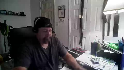Snapshot of flaguy3233 chatting on November 2025 12:19:02 PM Florida guy online show from November 2025 12:19:02 PM