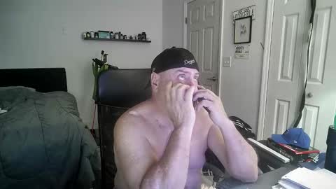 Snapshot of flaguy3233 chatting on December 2025 08:18:02 PM Florida guy online show from December 2025 08:18:02 PM