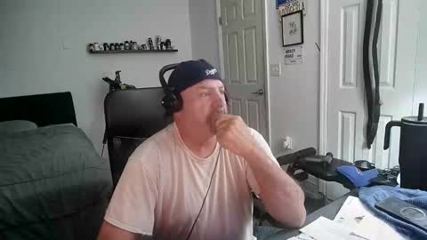 Snapshot of flaguy3233 chatting on February 2026 02:52:02 AM Florida guy online show from February 2026 02:52:02 AM