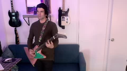 Flannel Dong online show from April 2026 09:23:01 PM