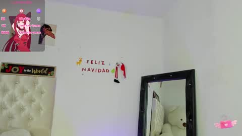 Snapshot of flavia_cruz chatting on December 2024 02:30:02 AM Flavia online show from December 2024 02:30:02 AM