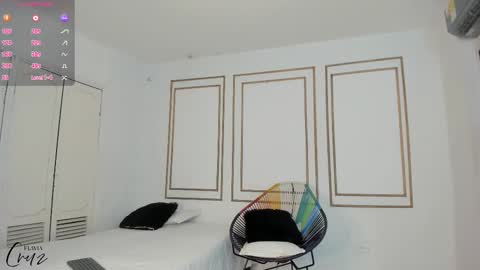 Snapshot of flavia_cruz chatting on November 2025 12:17:01 PM Flavia online show from November 2025 12:17:01 PM