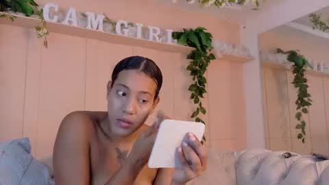 Flavia online show from June 2026 12:17:01 PM