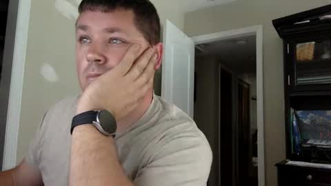 Snapshot of flguy_mike chatting on January 2025 07:17:02 PM FL guy online show from January 2025 07:17:02 PM