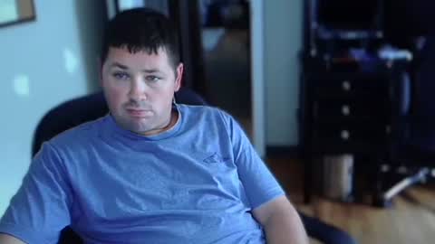 Snapshot of flguy_mike chatting on October 2025 05:24:02 PM FL guy online show from October 2025 05:24:02 PM