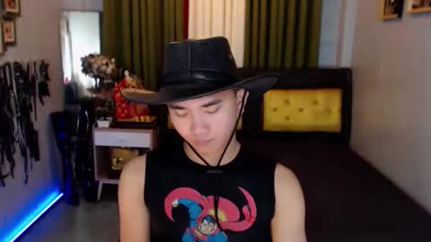 Snapshot of flickermarco chatting on December 2025 03:06:01 PM flickermarco online show from December 2025 03:06:01 PM