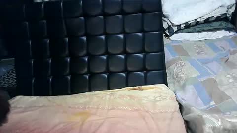 Snapshot of flirtymistressx chatting on April 2026 01:32:01 AM FlirtyMistressX online show from April 2026 01:32:01 AM
