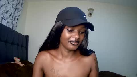 Snapshot of flirtyy_sheery chatting on January 2025 06:46:01 AM sheery online show from January 2025 06:46:01 AM