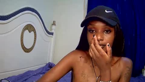 Snapshot of flirtyy_sheery chatting on February 2025 12:32:02 PM sheery online show from February 2025 12:32:02 PM