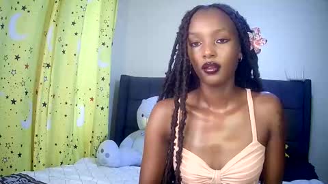 Snapshot of flirtyy_sheery chatting on October 2025 12:26:01 PM sheery online show from October 2025 12:26:01 PM