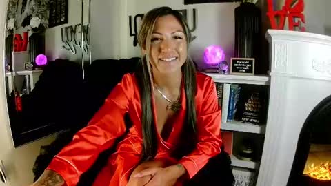 Snapshot of flobella chatting on July 2026 02:05:17 AM Flobella online show from July 2026 02:05:17 AM