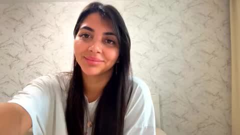 Snapshot of florastramel chatting on November 2025 11:27:02 PM Leila online show from November 2025 11:27:02 PM