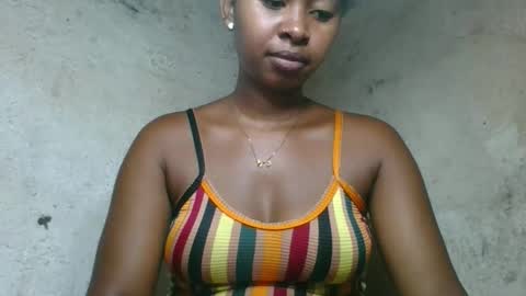 florencia011 online show from February 2026 06:12:02 AM