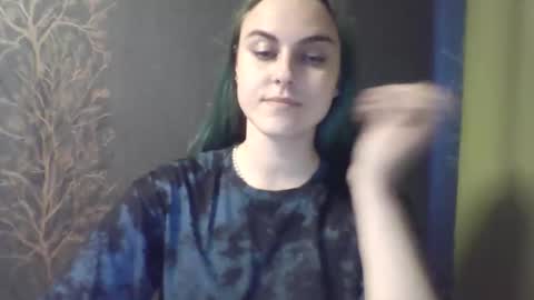 Snapshot of flower_bluee chatting on May 2026 04:14:01 PM Ambika 3 online show from May 2026 04:14:01 PM