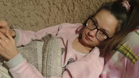 say meow and send tip  online show from December 2024 06:54:02 PM