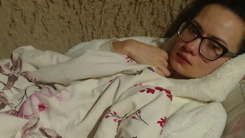 say meow and send tip  online show from February 2025 02:23:01 AM