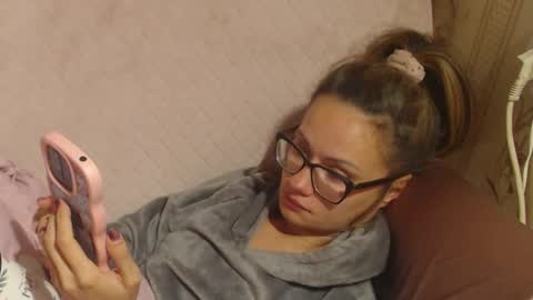 say meow and send tip  online show from September 2025 11:15:01 AM