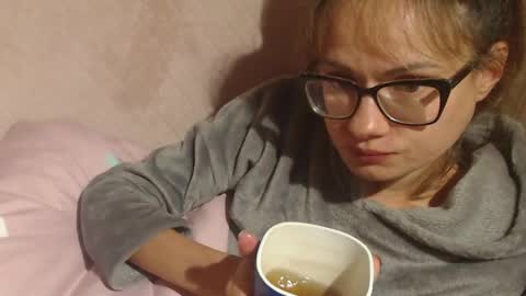 say meow and send tip  online show from October 2025 12:55:02 PM