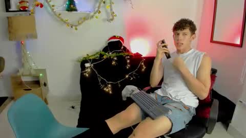 Snapshot of flowers109 chatting on December 2024 03:27:02 AM flowers109 online show from December 2024 03:27:02 AM