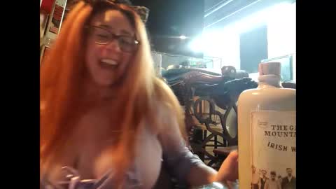 Snapshot of flowersshaker chatting on November 2025 07:13:02 AM flowersshaker online show from November 2025 07:13:02 AM