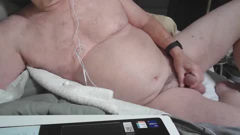 FLshowman online show from September 2025 08:58:02 AM