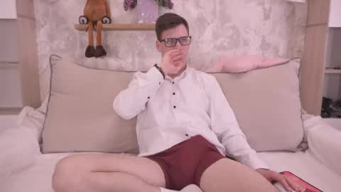 Fluffy and Krut online show from May 2026 05:13:01 AM