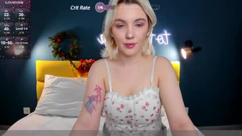 Snapshot of fluffy_monica chatting on January 2025 01:12:02 AM Monica online show from January 2025 01:12:02 AM