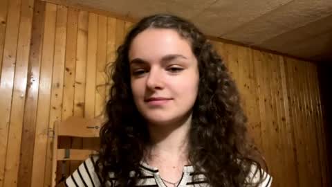 Snapshot of fluffybleb chatting on June 2026 08:46:01 PM Anna online show from June 2026 08:46:01 PM