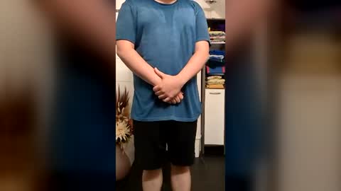fluffybutt_ online show from July 2026 09:10:02 PM