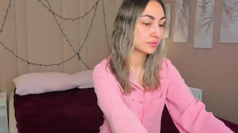 fly_ari online show from June 2026 01:56:01 AM